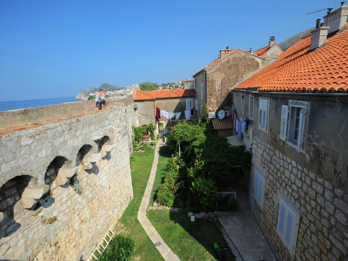 Atento * Dubrovnik