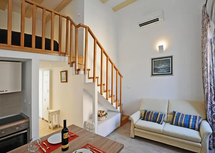 Atento Apartments
